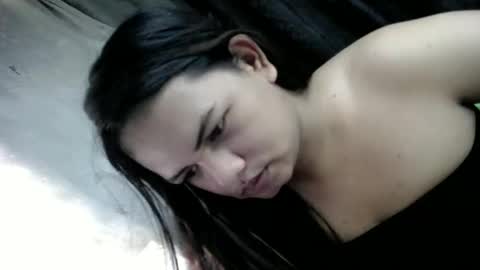 Snapshot of empressrheo chatting on 7, 5, 2026 empressrheo online show from 7, 5, 2026