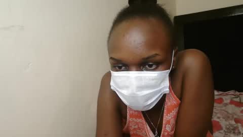 Snapshot of empressvee24 chatting on 24, 11, 2025 vee online show from 24, 11, 2025