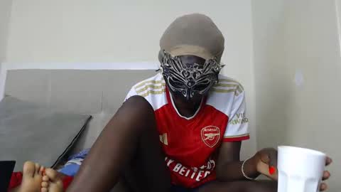 Snapshot of empressvee24 chatting on 5, 4, 2026 vee online show from 5, 4, 2026