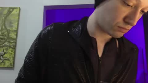 empusalamia online show from 16, 1, 2025