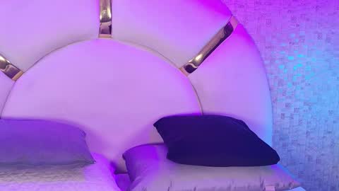 Snapshot of emy_rosse25 chatting on 10, 1, 2026 Emy online show from 10, 1, 2026