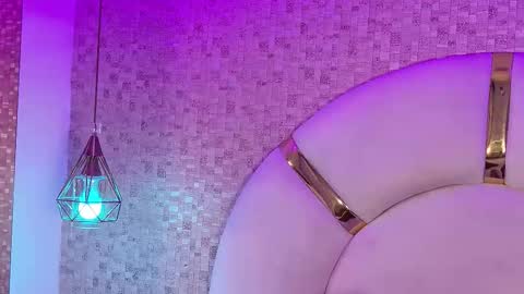 Snapshot of emy_rosse25 chatting on 5, 2, 2026 Emy online show from 5, 2, 2026