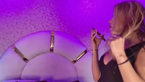 Snapshot of emy_rosse25 chatting on 6, 2, 2026 Emy online show from 6, 2, 2026