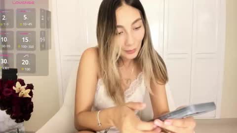 Snapshot of emyconneer chatting on 21, 2, 2026 emyconneer online show from 21, 2, 2026