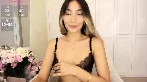 Snapshot of emyconneer chatting on 12, 3, 2026 emyconneer online show from 12, 3, 2026