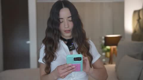 Snapshot of emyii chatting on 10, 2, 2025 Eimi3 online show from 10, 2, 2025