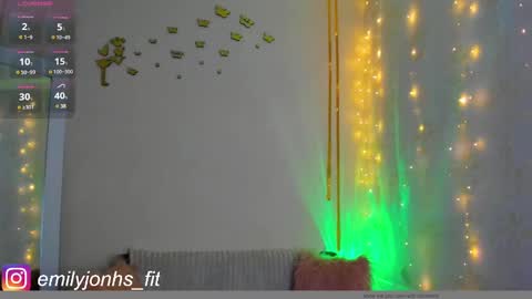 EMYLY  online show from 4, 2, 2025