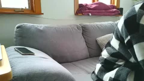 Snapshot of emyxxl chatting on 9, 2, 2026 emyxxl online show from 9, 2, 2026