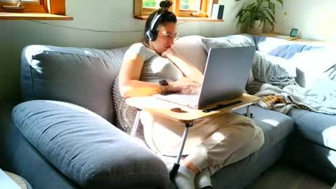 Snapshot of emyxxl chatting on 25, 6, 2026 emyxxl online show from 25, 6, 2026
