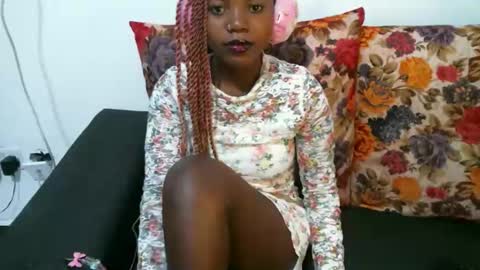Snapshot of enchantedvee chatting on 2, 5, 2026 Vee online show from 2, 5, 2026