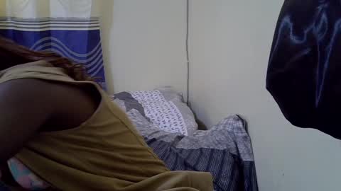 Snapshot of enchantedvee chatting on 24, 7, 2026 Vee online show from 24, 7, 2026