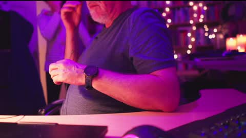 uk online show from 15, 12, 2024