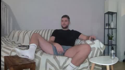 Snapshot of englishladxxx chatting on 2, 12, 2024 Englishladxxx online show from 2, 12, 2024
