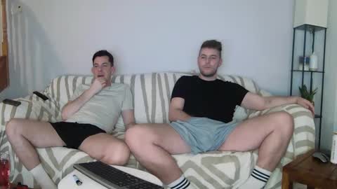 Snapshot of englishladxxx chatting on 20, 2, 2025 Englishladxxx online show from 20, 2, 2025