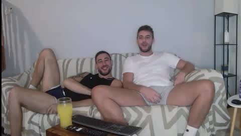 Snapshot of englishladxxx chatting on 11, 9, 2025 Englishladxxx online show from 11, 9, 2025