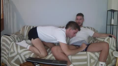 Snapshot of englishladxxx chatting on 22, 9, 2025 Englishladxxx online show from 22, 9, 2025