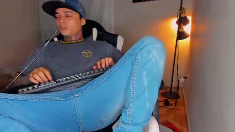 Snapshot of enjoymycock99 chatting on 26, 6, 2026 enjoymycock99 online show from 26, 6, 2026