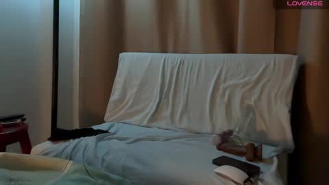 Snapshot of enjoythetrip chatting on 25, 2, 2025 Luke online show from 25, 2, 2025