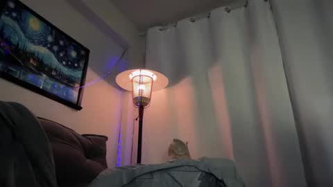 Snapshot of enjoythetrip chatting on 26, 9, 2025 Luke online show from 26, 9, 2025