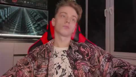 Enker online show from 24, 10, 2025