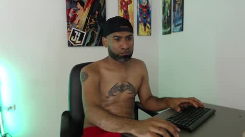 enriblack92 online show from 2, 1, 2025