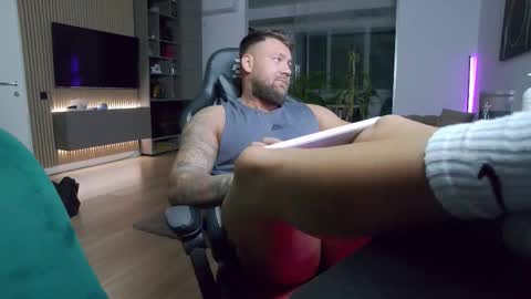 Erik online show from 18, 12, 2025