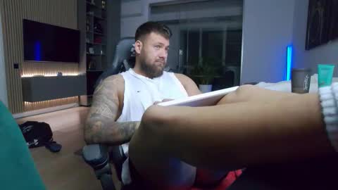 Erik online show from 2, 2, 2026