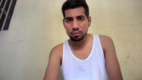 Enriquegc197 online show from 8, 2, 2025