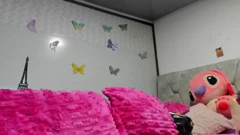 Snapshot of eny_dirty chatting on 18, 2, 2026 Enny Dirty online show from 18, 2, 2026