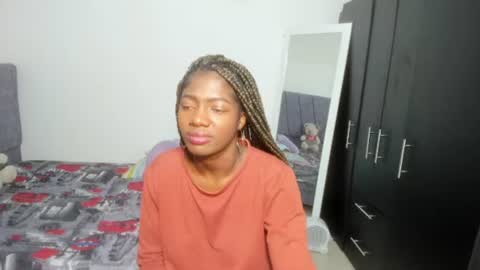 Angela online show from 5, 11, 2025