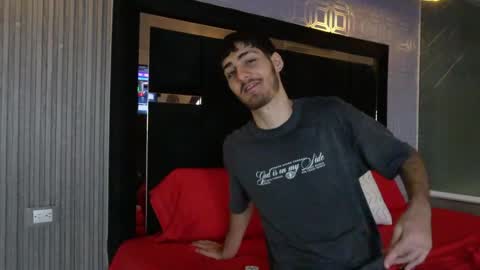 Snapshot of enzo_crown chatting on 31, 3, 2026 Enzo online show from 31, 3, 2026