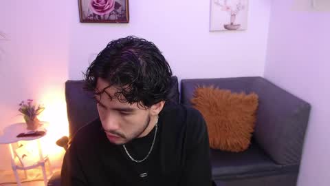 Snapshot of enzo_morelli chatting on 8, 4, 2026 Enzo online show from 8, 4, 2026