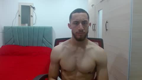 enzo_savage online show from 12, 11, 2025