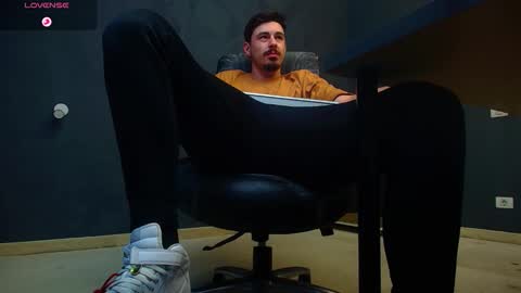 EnzoRace online show from 6, 11, 2025