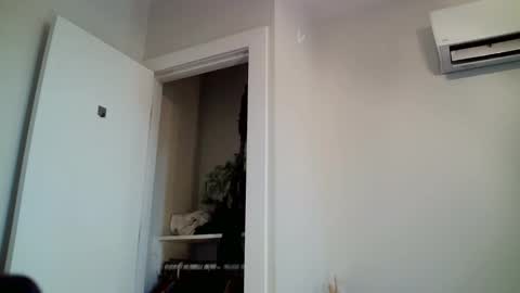 Snapshot of enzyme_ chatting on 13, 12, 2024 enzyme_ online show from 13, 12, 2024