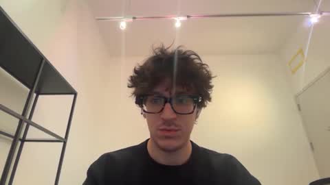 Snapshot of enzyme_ chatting on 20, 1, 2025 enzyme_ online show from 20, 1, 2025