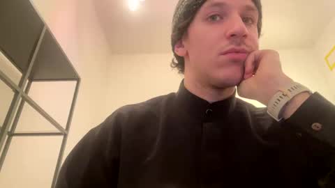 Snapshot of enzyme_ chatting on 21, 1, 2025 enzyme_ online show from 21, 1, 2025