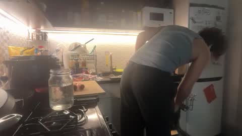 Snapshot of enzyme_ chatting on 3, 2, 2026 enzyme_ online show from 3, 2, 2026