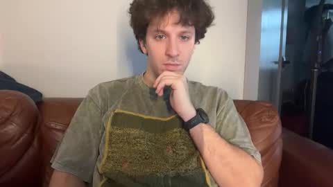 Snapshot of enzyme_ chatting on 20, 2, 2026 enzyme_ online show from 20, 2, 2026