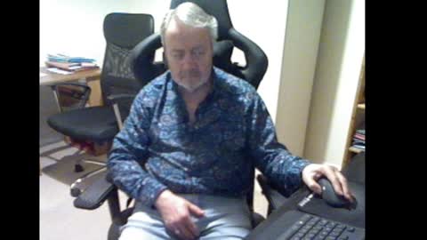 erasmus_d online show from 2, 1, 2025