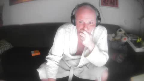 Eric online show from 2, 2, 2025