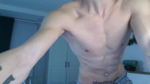 Eric Crush online show from 17, 12, 2024