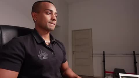    online show from 10, 1, 2025