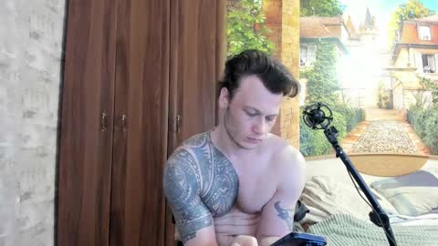 Snapshot of eric_the_vikking chatting on 21, 10, 2025 Eric online show from 21, 10, 2025