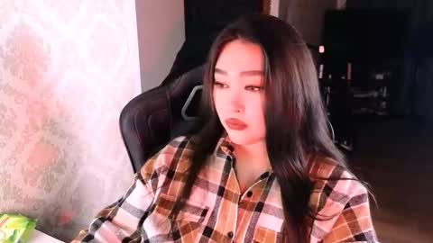 Erica Wayne online show from 15, 12, 2025