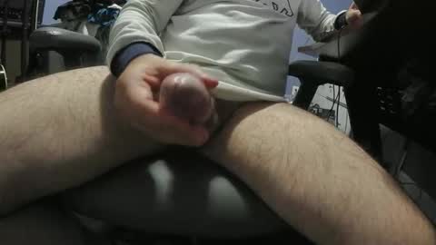 Snapshot of ericarseneau chatting on 14, 4, 2026 ericarseneau online show from 14, 4, 2026