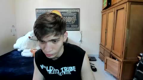 Snapshot of erick_de_rossee chatting on 23, 6, 2026 erick_de_rossee online show from 23, 6, 2026