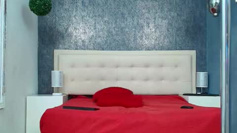   online show from 18, 12, 2025