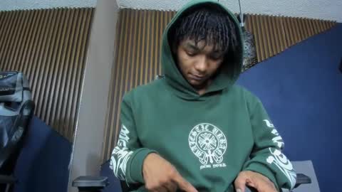 Snapshot of erickcarmack chatting on 12, 2, 2025 Erick online show from 12, 2, 2025