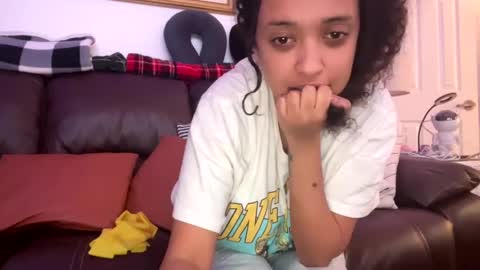 Snapshot of erik339102554 chatting on 24, 12, 2024 Lea  Erik online show from 24, 12, 2024